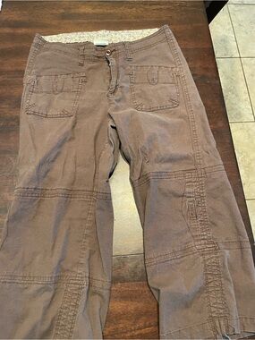 Magellan Sportswear Brown Womens Capris - with scrunch at bottom
